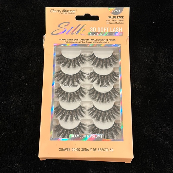 cherry Blossom Makeup Brand New Cherry Blossom Silk 3d Soft Lashes